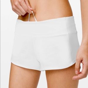 Lululemon Speed Up short 2.5”